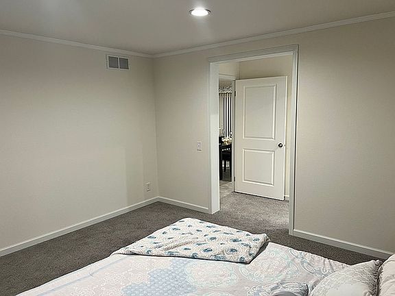 2nd image of 401 Kenneally Blvd #33