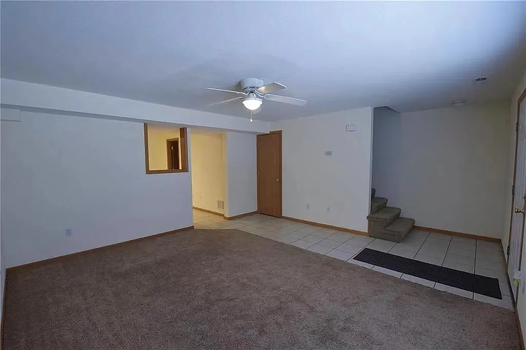 410 Ming St - A — Photo 3