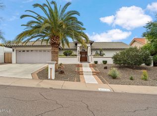 1129 E Forest Hills Dr, Phoenix, AZ 85022