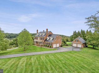 40987 Nestlewood Farm Ln, Paeonian Springs, VA 20129