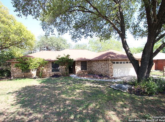 2nd image of 5122 Tree Top St