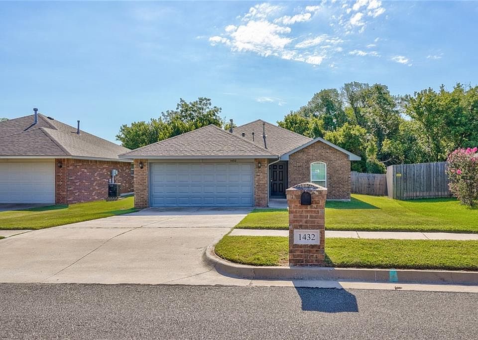 1st image of 1432 Teakwood Dr