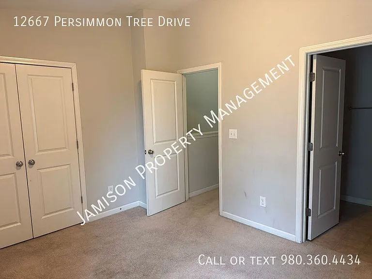 12667 Persimmon Tree Dr — Photo 15