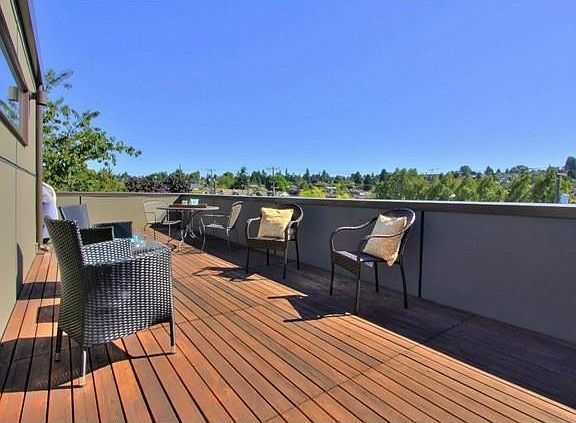 Roof deck