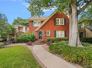 2320 Wroxton Rd, Houston, TX 77005