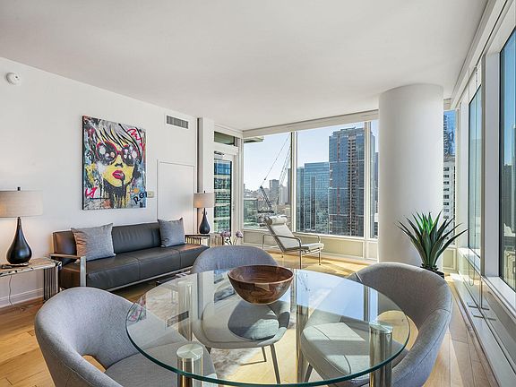 2nd image of 425 1st St Unit 2107