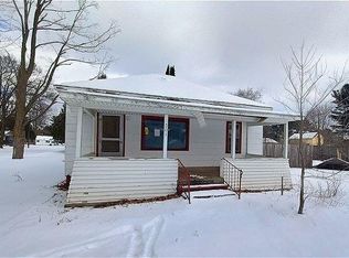 301 E Angel Ave, Barryton, MI 49305