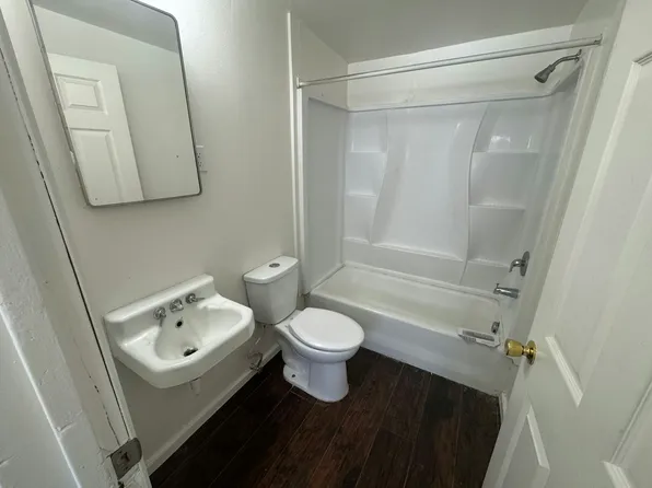 1065 W Marina Dr #8, Moses Lake, WA 98837