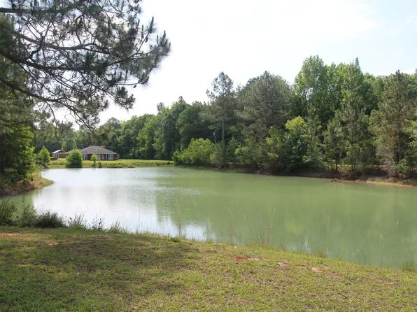 1826 Porters Corner Rd, Sylvester, GA 31791