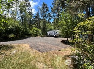 601 Mount Olympus Ave SE, Ocean Shores, WA