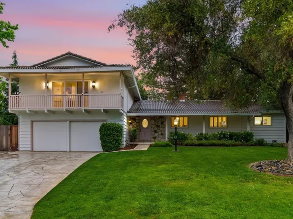 19622 Brockton Ln, Saratoga, CA 95070