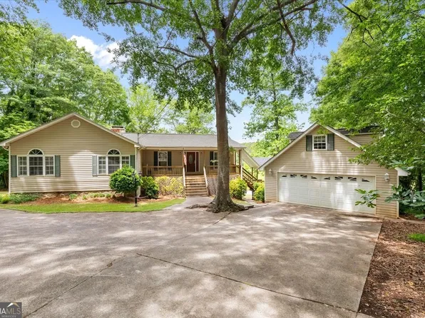 262 Roy Baynor Ln, Bowdon, GA 30108
