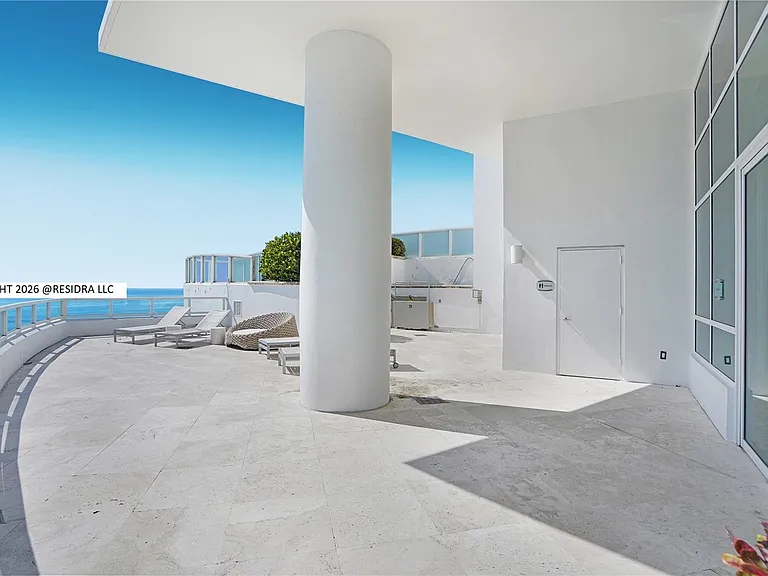 4401 Collins Ave #2806 — Photo 19
