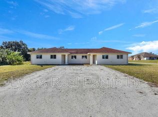 4459 26th St SW, Lehigh Acres, FL 33973