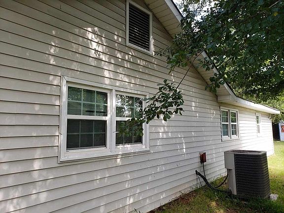 5th image of 304 Tyree Dr