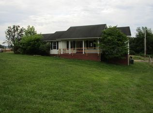 44 Happy Top Rd, Clay City, KY 40312