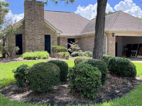 2506 18th St N, Texas City, TX 77590