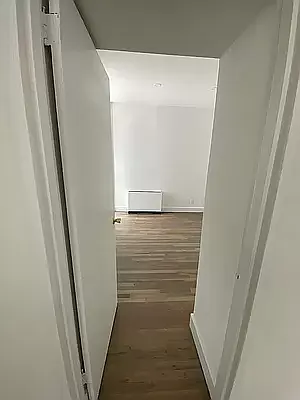 Rented by Mallory Management Corp | media 6