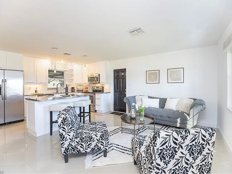 4584 San Antonio Ln — Photo 14
