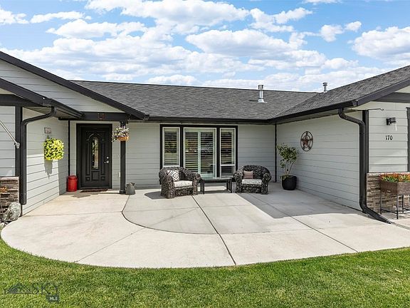 3rd image of 170 Avon Cir