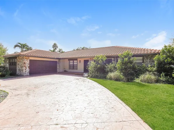 9468 NW 2nd Street, Coral Springs, FL 33071