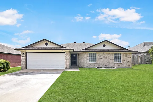 1906 Agate Dr Photo 1