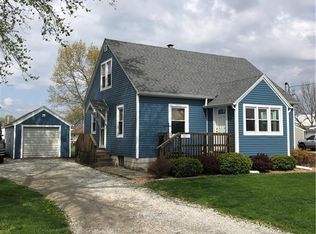 821 N 2nd St, Effingham, IL 62401