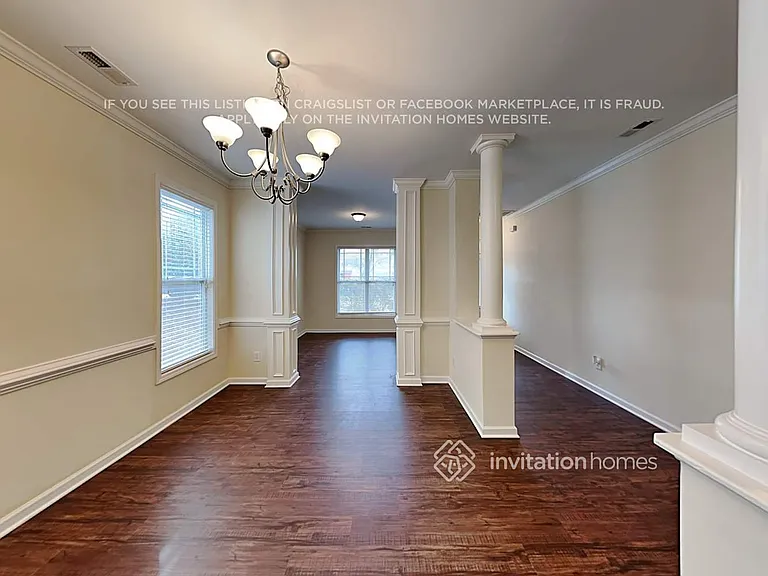 3157 Groveshire Dr — Photo 9