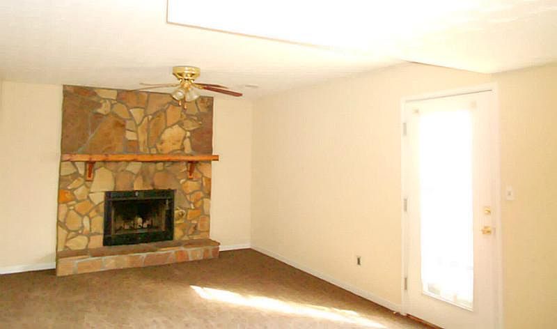 2nd image of 7116 Woodland Cir