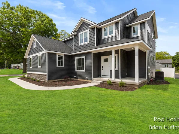 2185 Valentine St, Grand Rapids, MI 49525