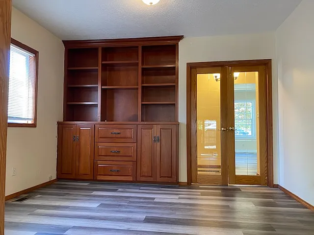 1620 Broadway St NE — Photo 8