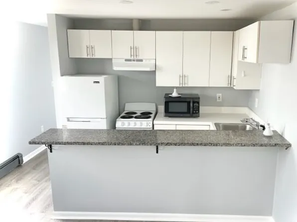 141 Canal St #4, Salem, MA 01970