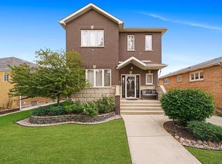 5709 S Nottingham Ave, Chicago, IL 60638