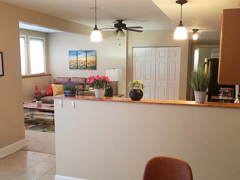 578 Brainard Cir #1 — Photo 3