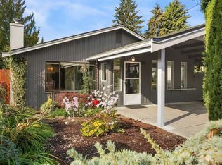 305 1st Ave NE, Issaquah, WA 98027