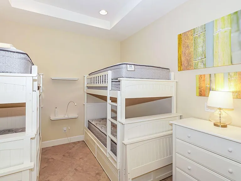 5867 Cavano Dr — Photo 14