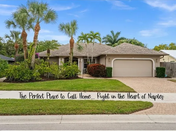 2440 River Reach DR, NAPLES, FL 34104