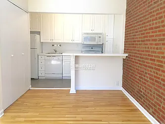 Rented by Manhattan Connection