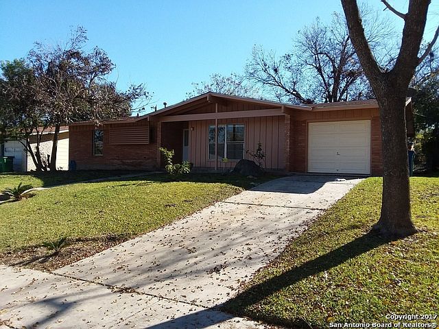 1st image of 3746 Crossette Dr