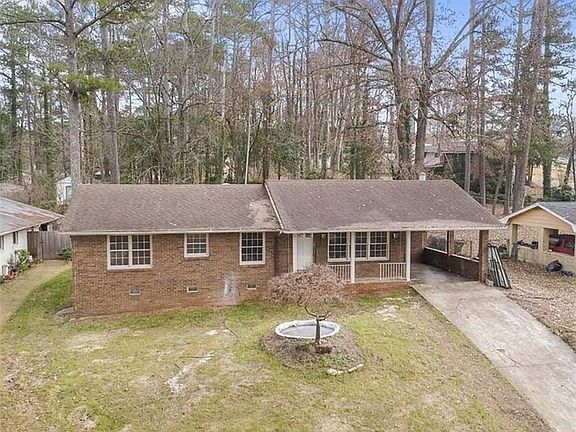 2nd image of 4334 Greenleaf Cir SW