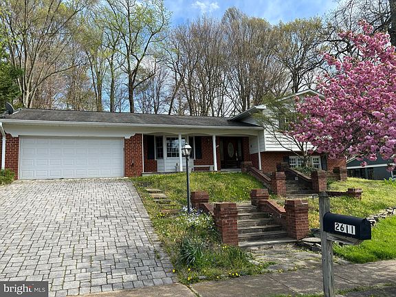 2nd image of 2611 E Meredith Dr