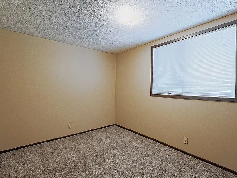 2209 D St — Photo 34