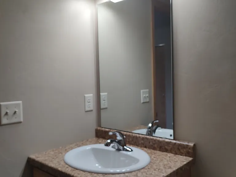 Velp Avenue Apartments — Photo 9
