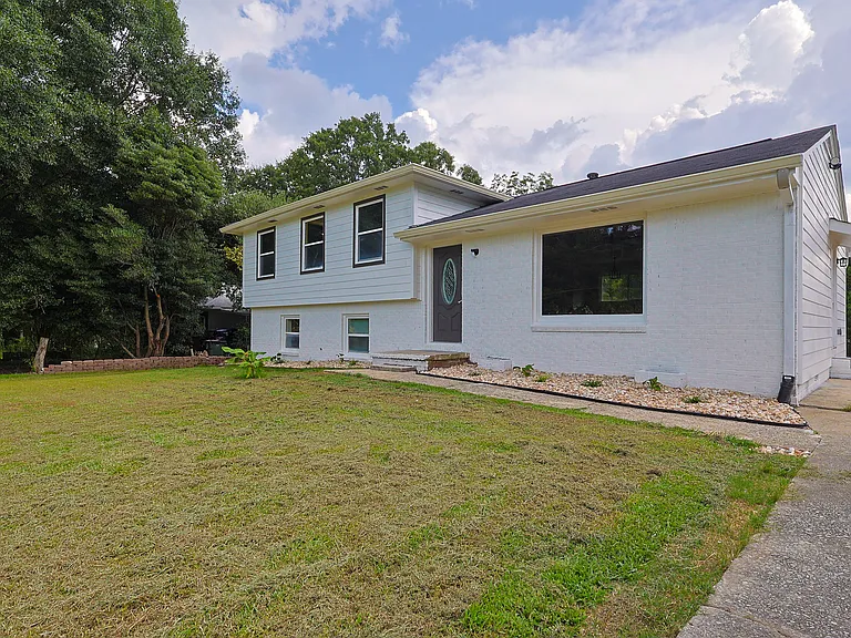 1295 Morrow Rd — Photo 42