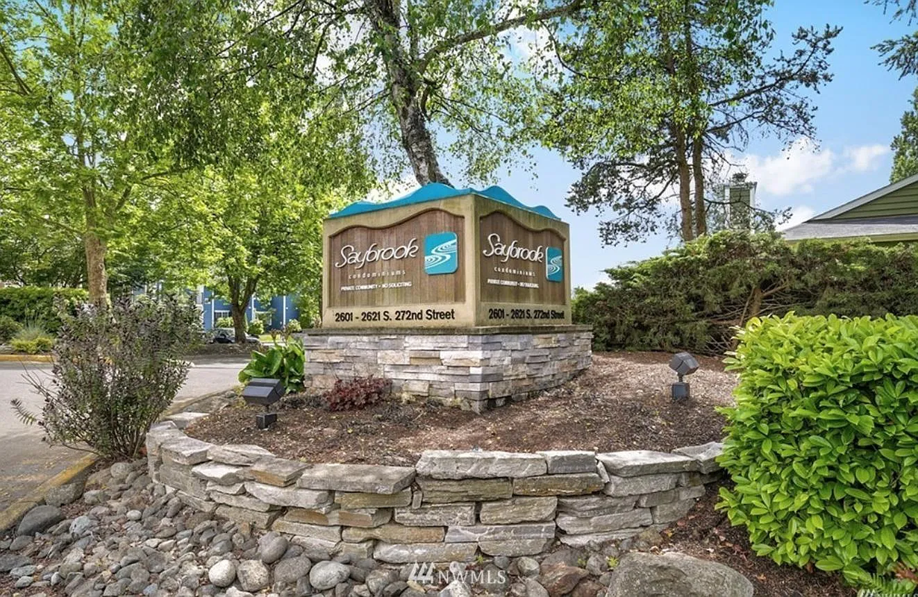 2 bed, 728 sqft, $1,850 — Photo 1