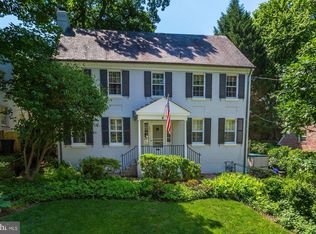 5212 Albemarle St, Bethesda, MD 20816