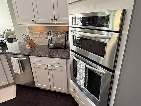 Valleystone Dr — Photo 10