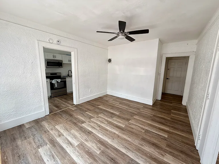 730 W Central Ave #3 — Photo 18