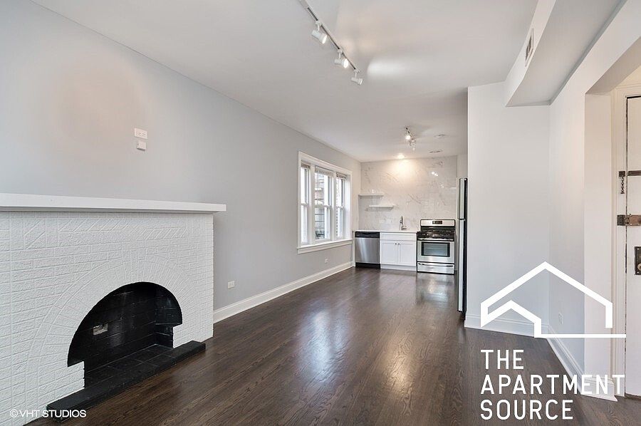 1st image of 2611 N Fairfield Ave APT 1