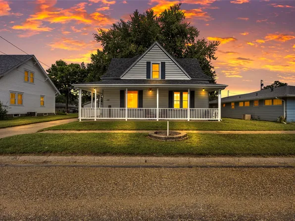 110 E Iowa St, Monroe, IA 50170